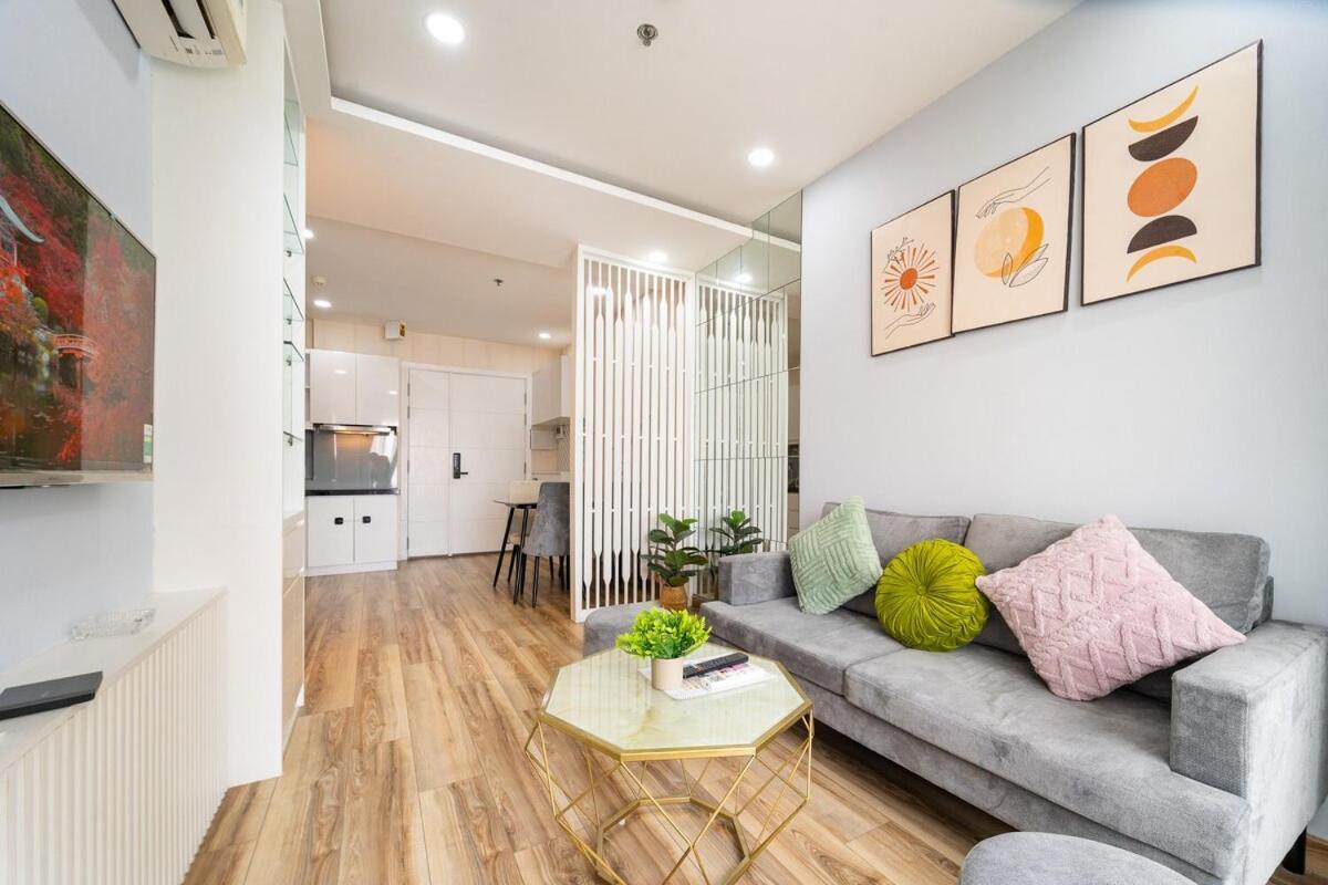 District 3 Modern Nest 2 Bedroom Căn hộ *